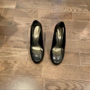 INC Delma wedge heels in Black